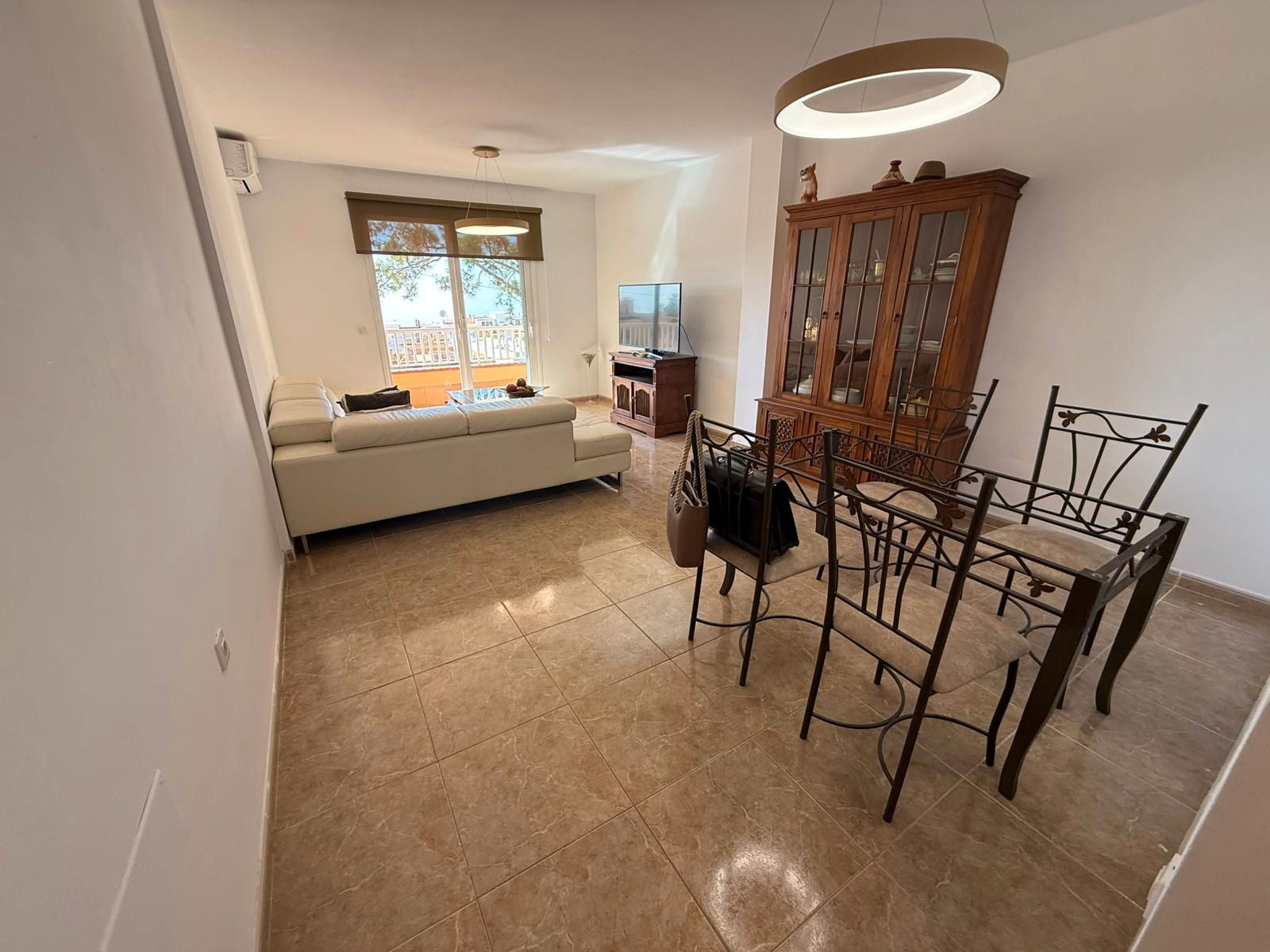 Sala d'estar de Àtic en venda en San Miguel de Abona amb Aire condicionat, Terrassa i Traster