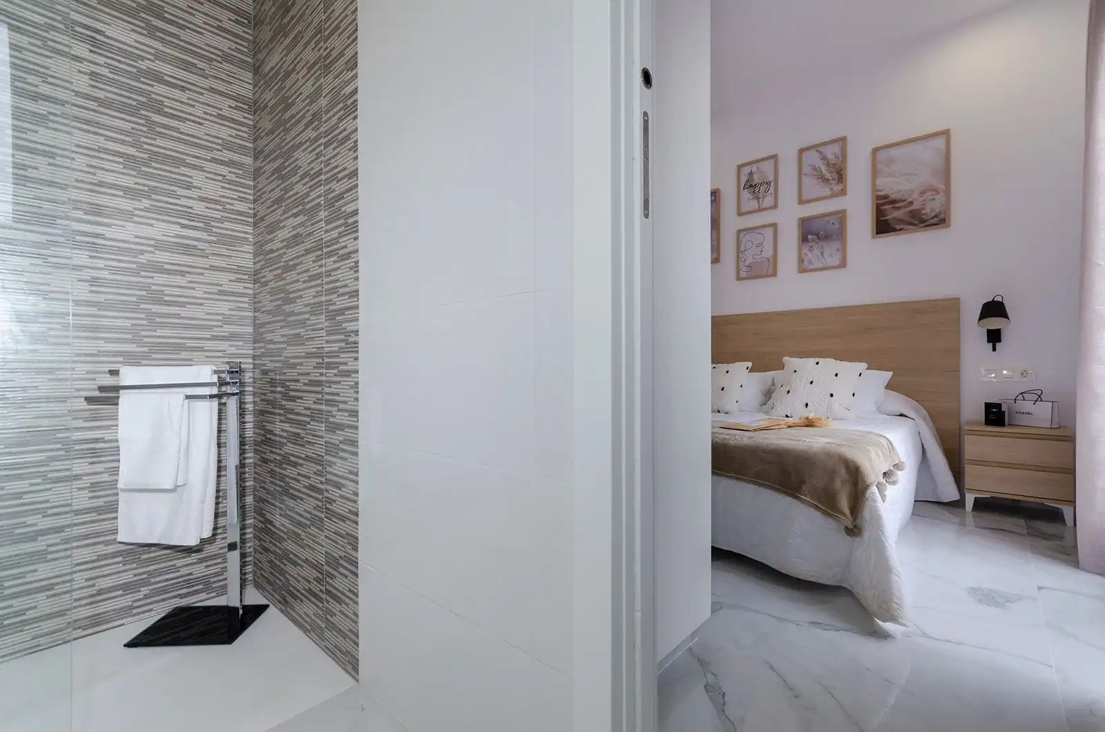 Habitación de Casa o chalet en venta en Torrevieja con Aire acondicionado, Jardín privado y Terraza