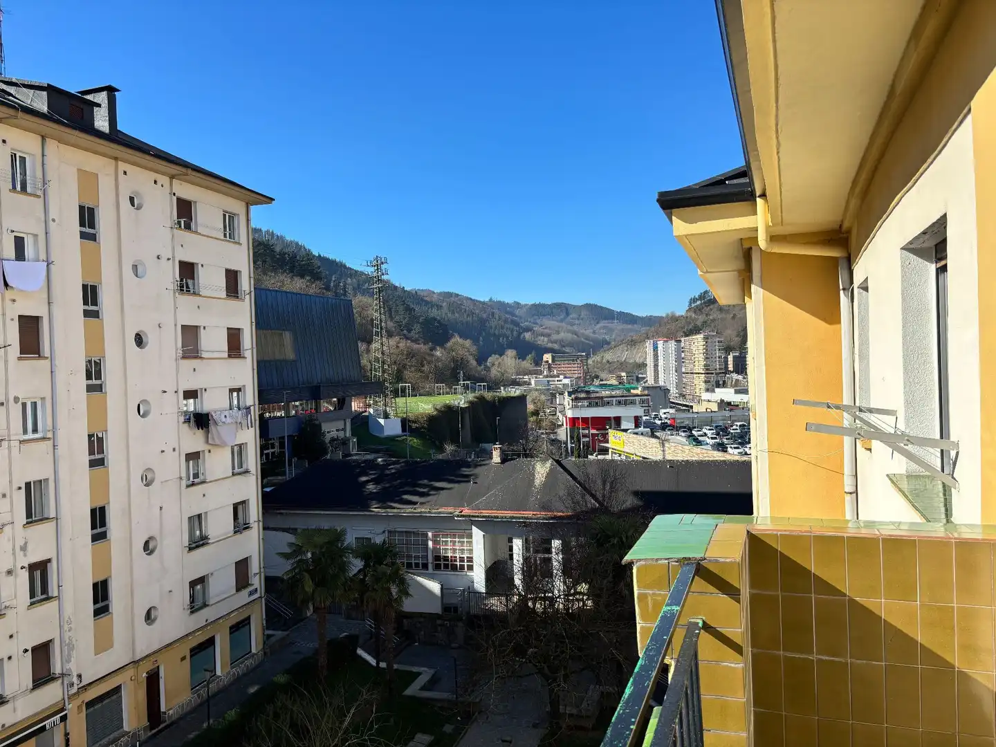 Vista exterior de Piso en venta en Eibar con Calefacción y Amueblado