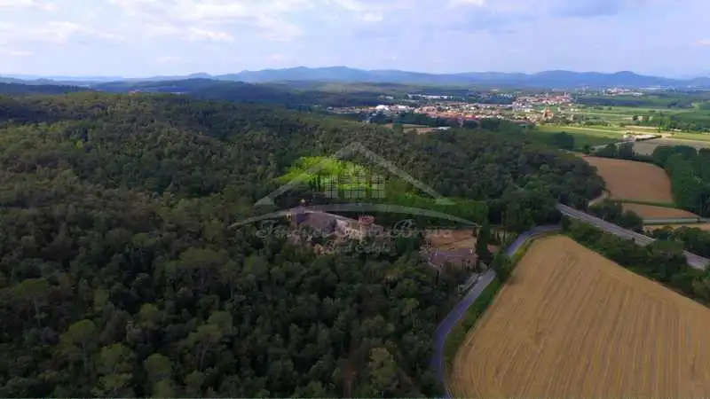 Country homes for sale in Flaçà  with Air Conditioner, Heating and Private garden