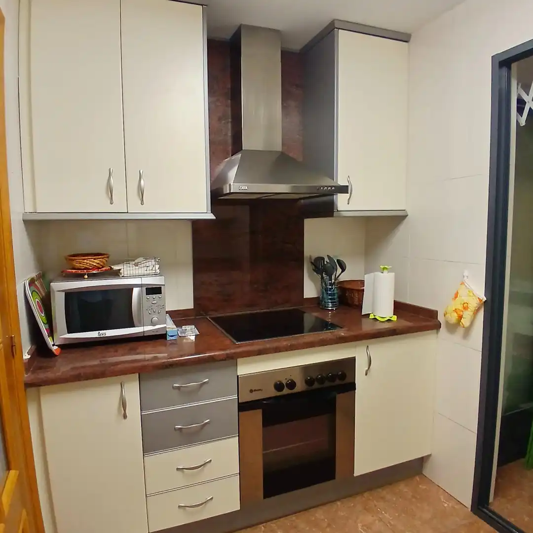 Kitchen of Flat for sale in Finestrat  with Private garden and Community pool