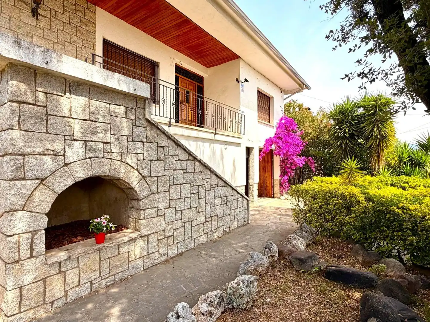 Exterior view of Houses for sale in Canovelles  with Private garden, Terrace and Swimming Pool