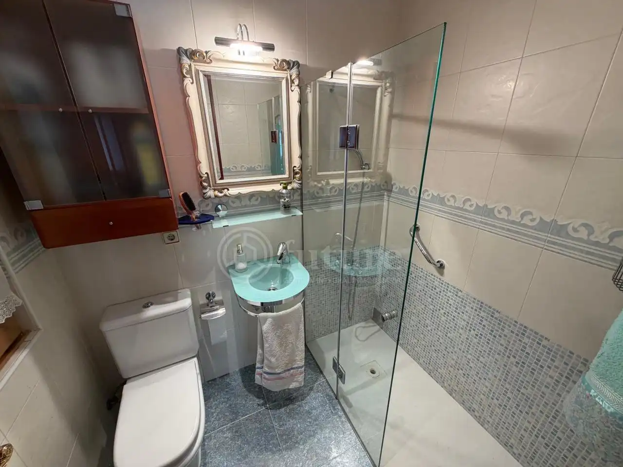 Bathroom of Flat for sale in Salamanca  with Heating, Parquet flooring and Terrace