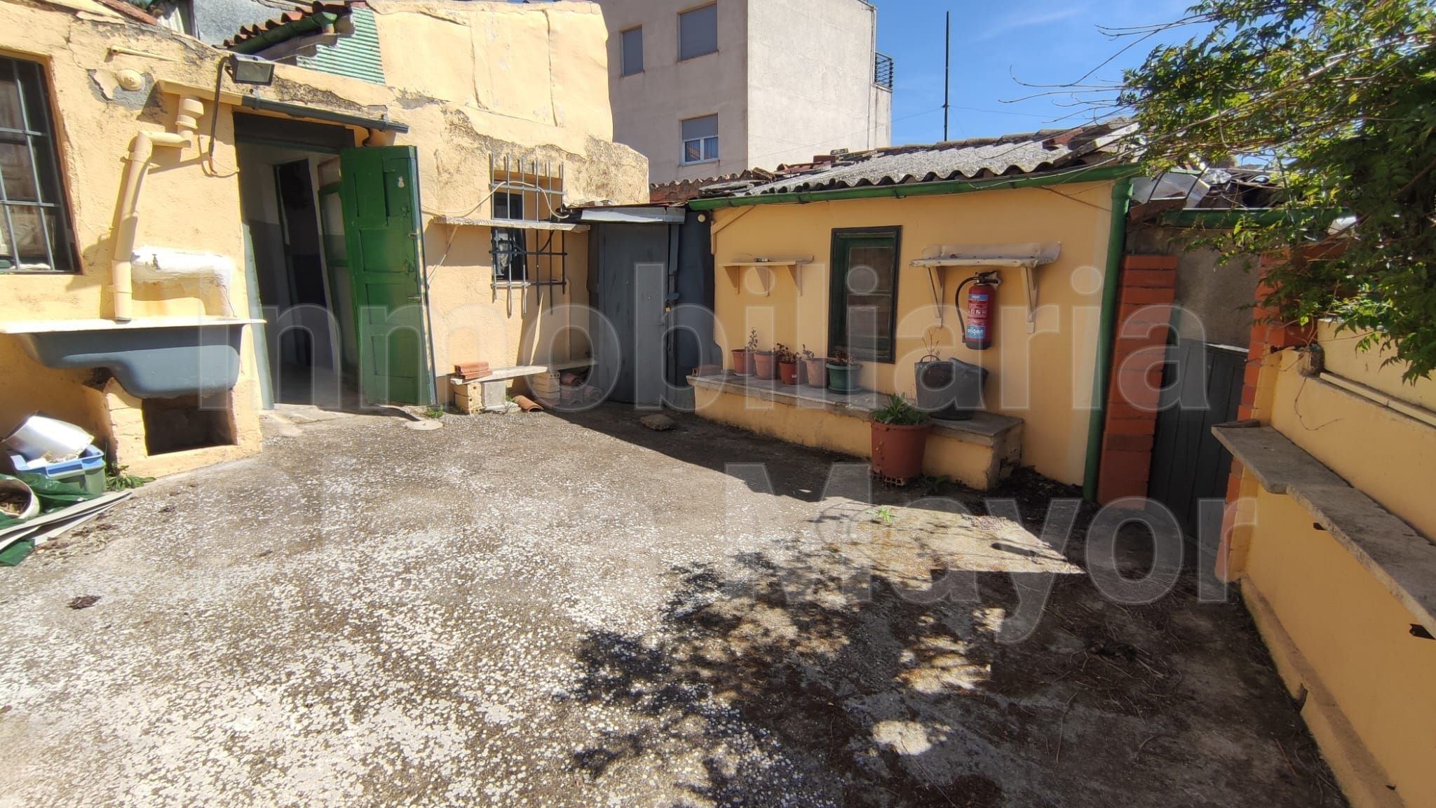 Vista exterior de Casa o xalet en venda en Salamanca Capital amb Calefacció, Terrassa i Traster
