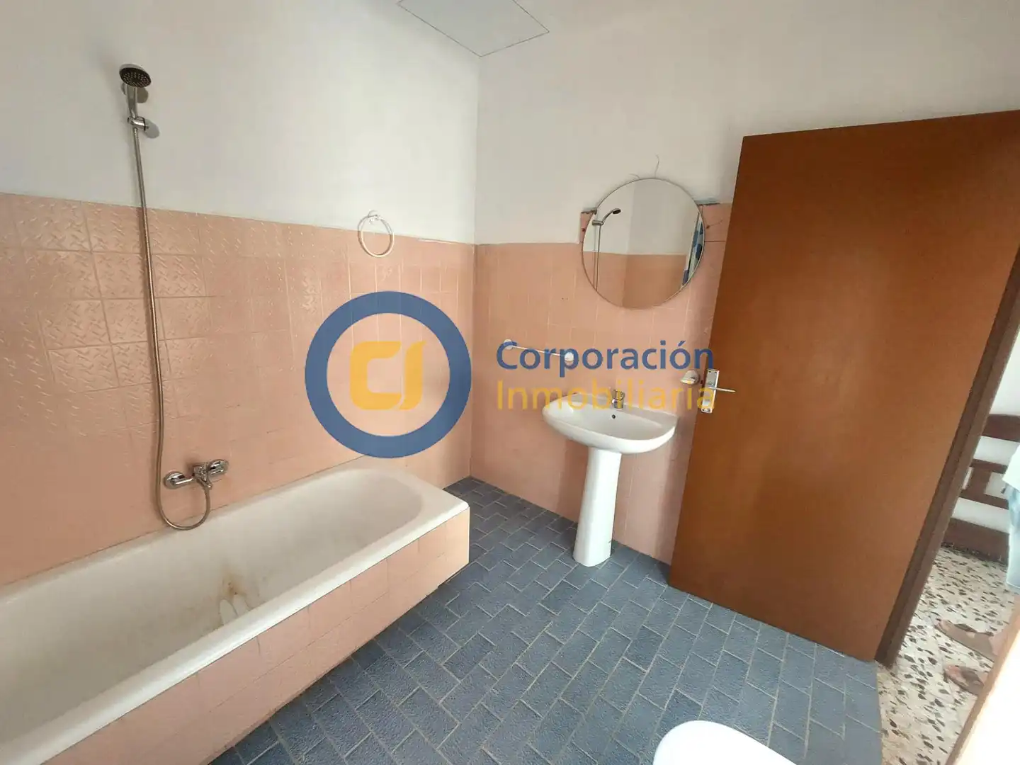 Bany de Casa o xalet en venda en Lorca amb Traster, Moblat i Balcó