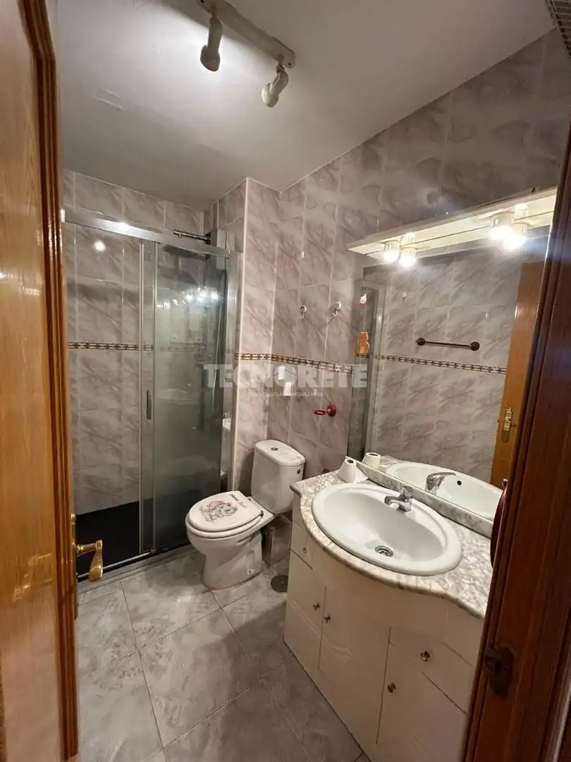 Baño de Piso en venta en Madrid con Aire acondicionado y Balcón
