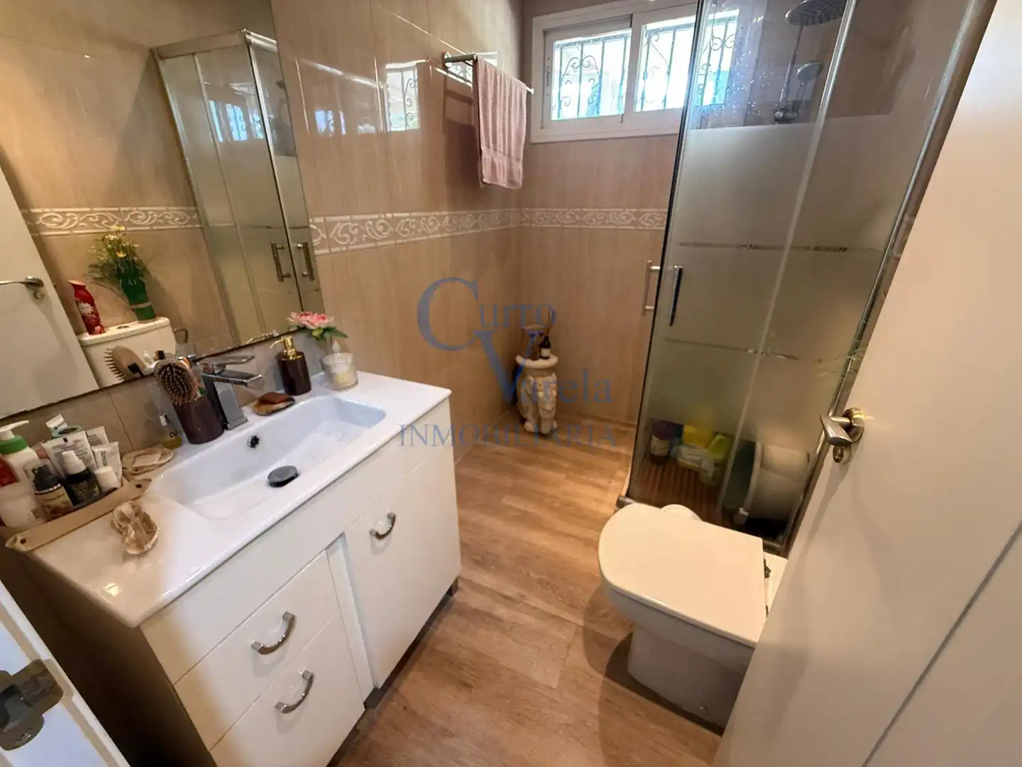 Baño de Casa o chalet en venta en Montequinto con Aire acondicionado, Calefacción y Jardín privado
