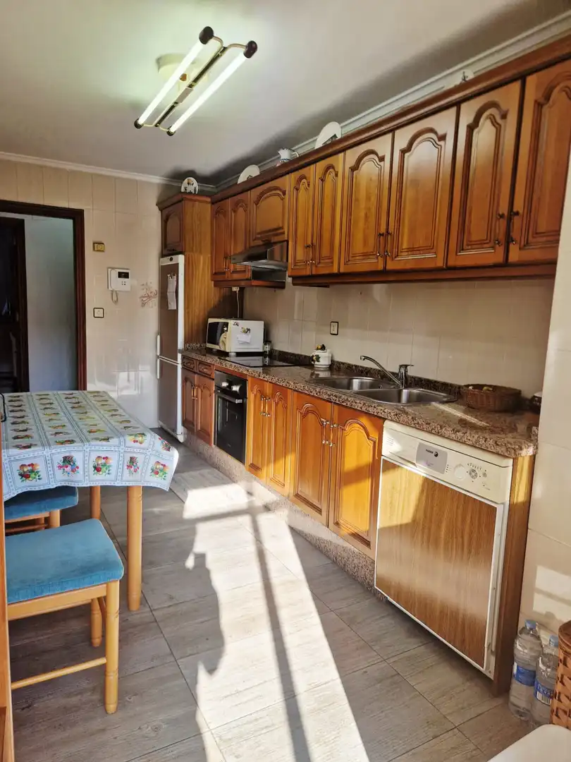 Piso con ascensor en venta en FERNANDO MORAN, imagen 4