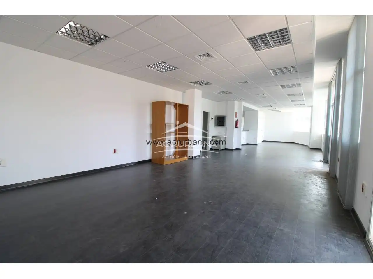 Büro zum Verkauf in Motril