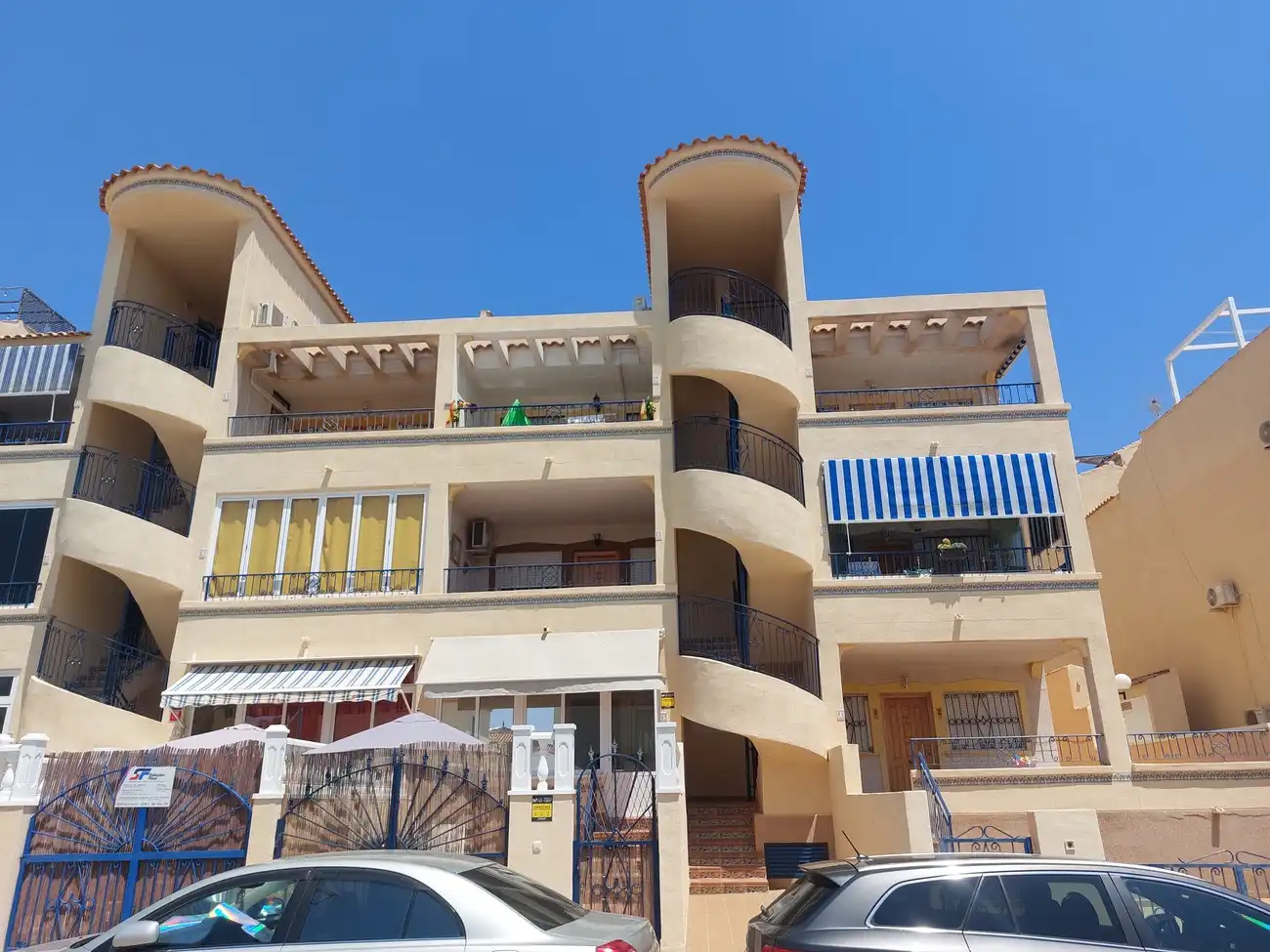 Penthouse for sale in Orihuela Costa