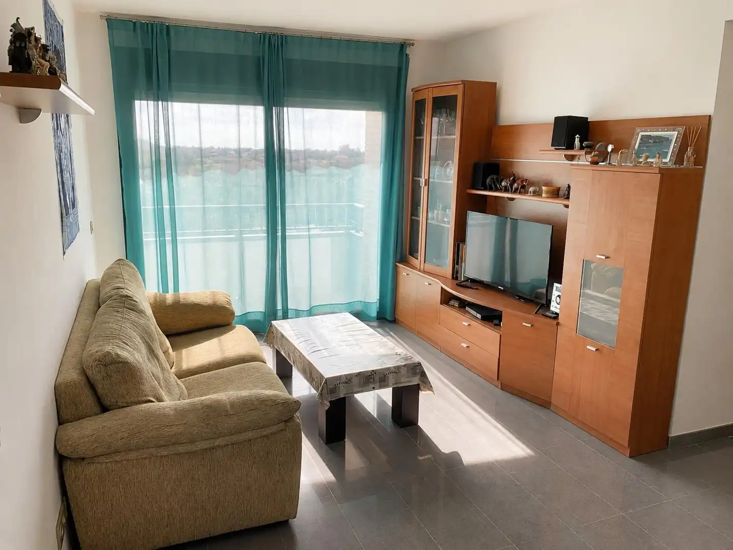 Living room of Flat for sale in Deltebre  with Community pool