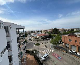 Exterior view of Flat for sale in Vilanova i la Geltrú  with Air Conditioner, Terrace and Furnished