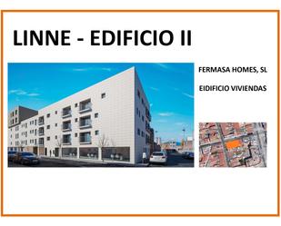 Vista exterior de Dúplex en venda en Terrassa amb Aire condicionat, Calefacció i Terrassa