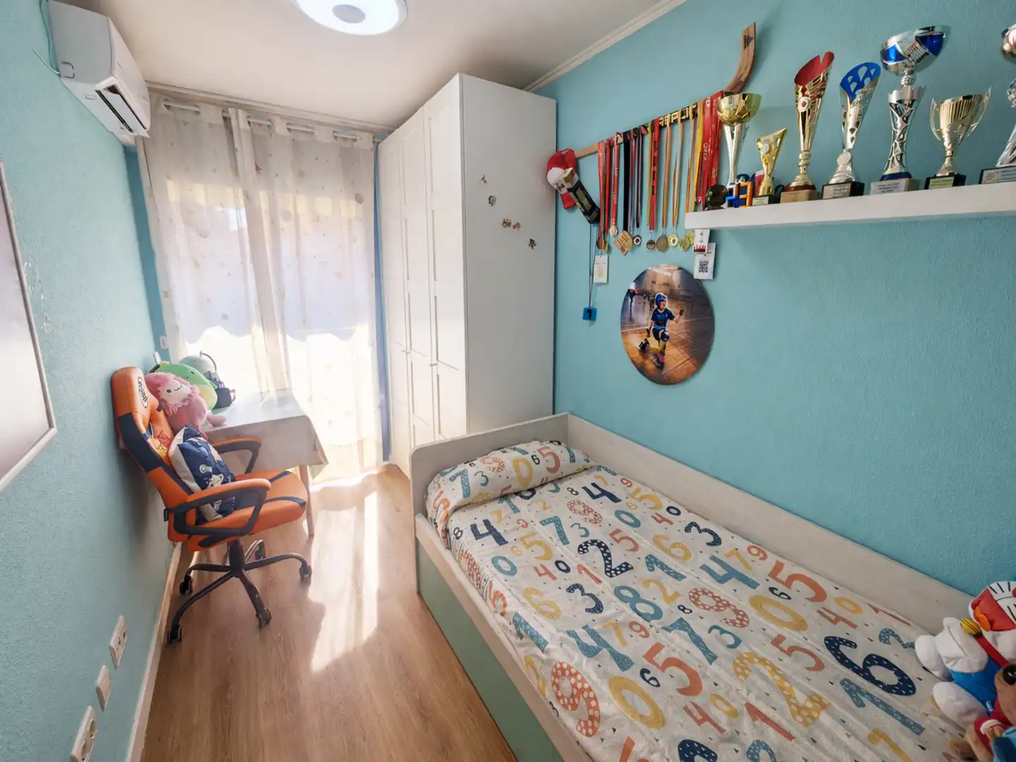 Habitación de Piso en venta en Ripollet con Calefacción y Amueblado