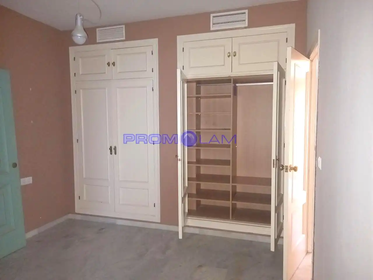 Habitación de Casa o chalet en venta en Bollullos de la Mitación con Jardín privado y Piscina