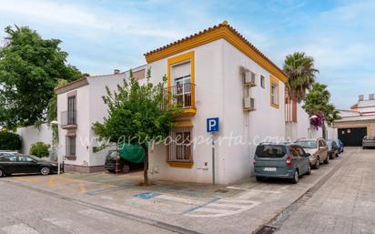 Single-family semi-detached for sale in Calle Santa Ángela de la Cruz, 3, Bollullos de la Mitación