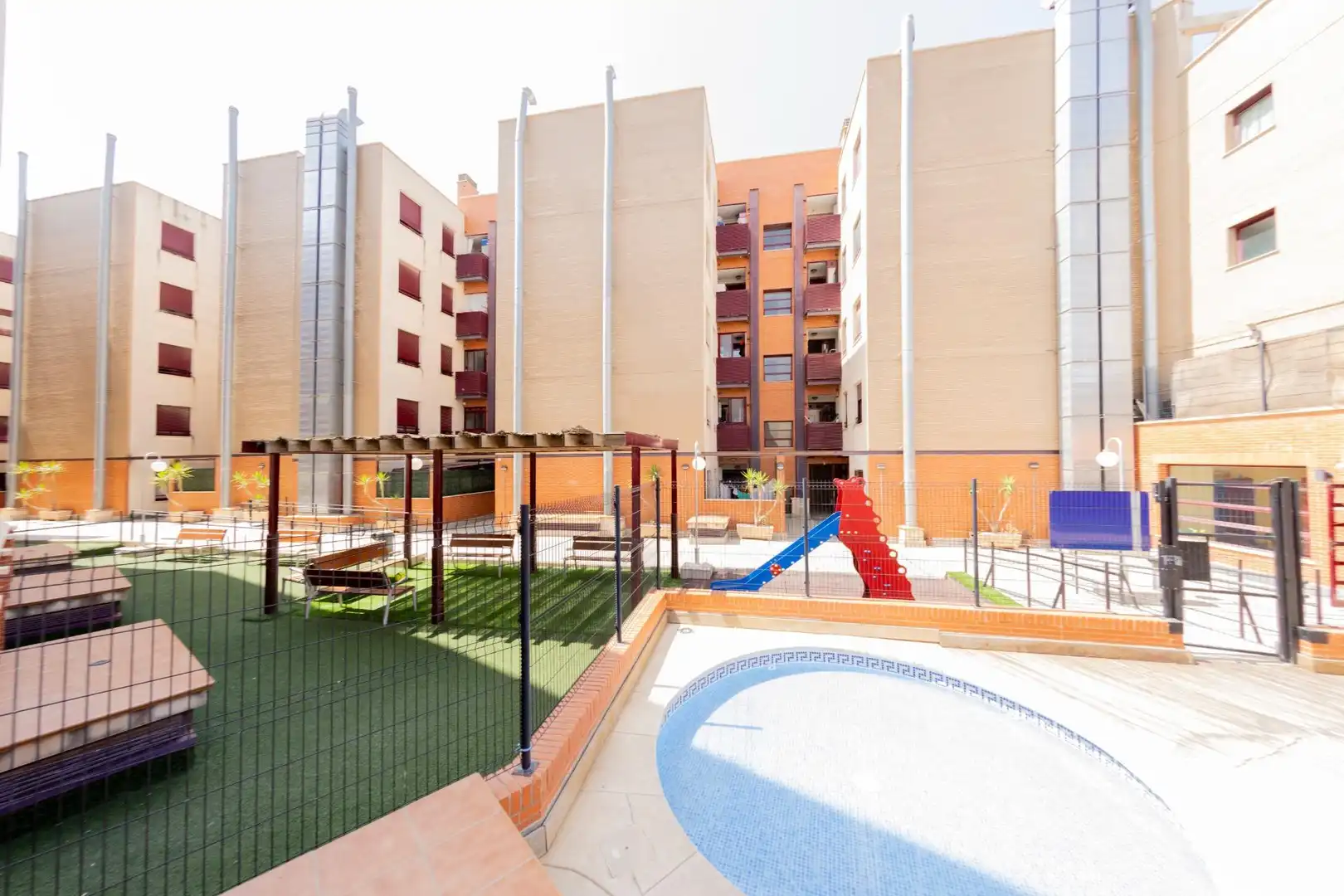 Vista exterior de Apartament en venda en Lorca amb Traster i Piscina comunitària