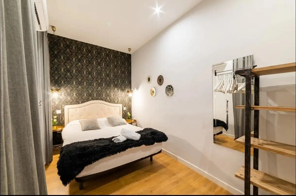 Habitación de Apartamento en venta en Madrid con Aire acondicionado, Calefacción y Trastero