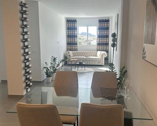 Sala d'estar de Pis en venda en Arona amb Aire condicionat i Moblat