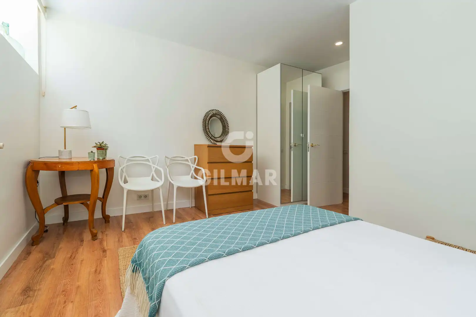Bedroom of Houses for sale in Pozuelo de Alarcón  with Heating, Private garden and Swimming Pool