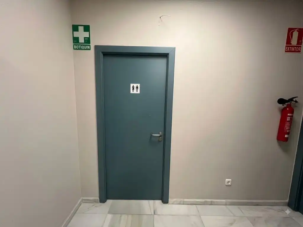 Geschaftsraum zur Miete in Málaga