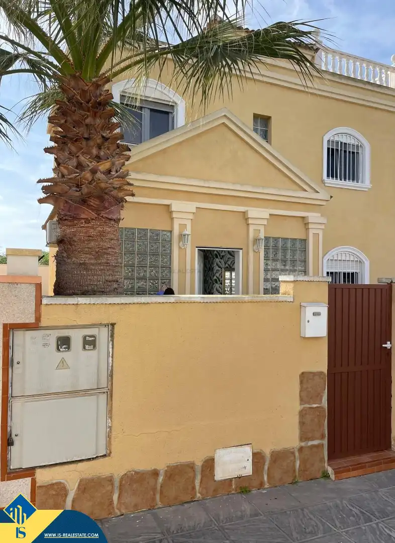 Xalet en venda a Nueva Torrevieja - Aguas Nuevas, imagen 2