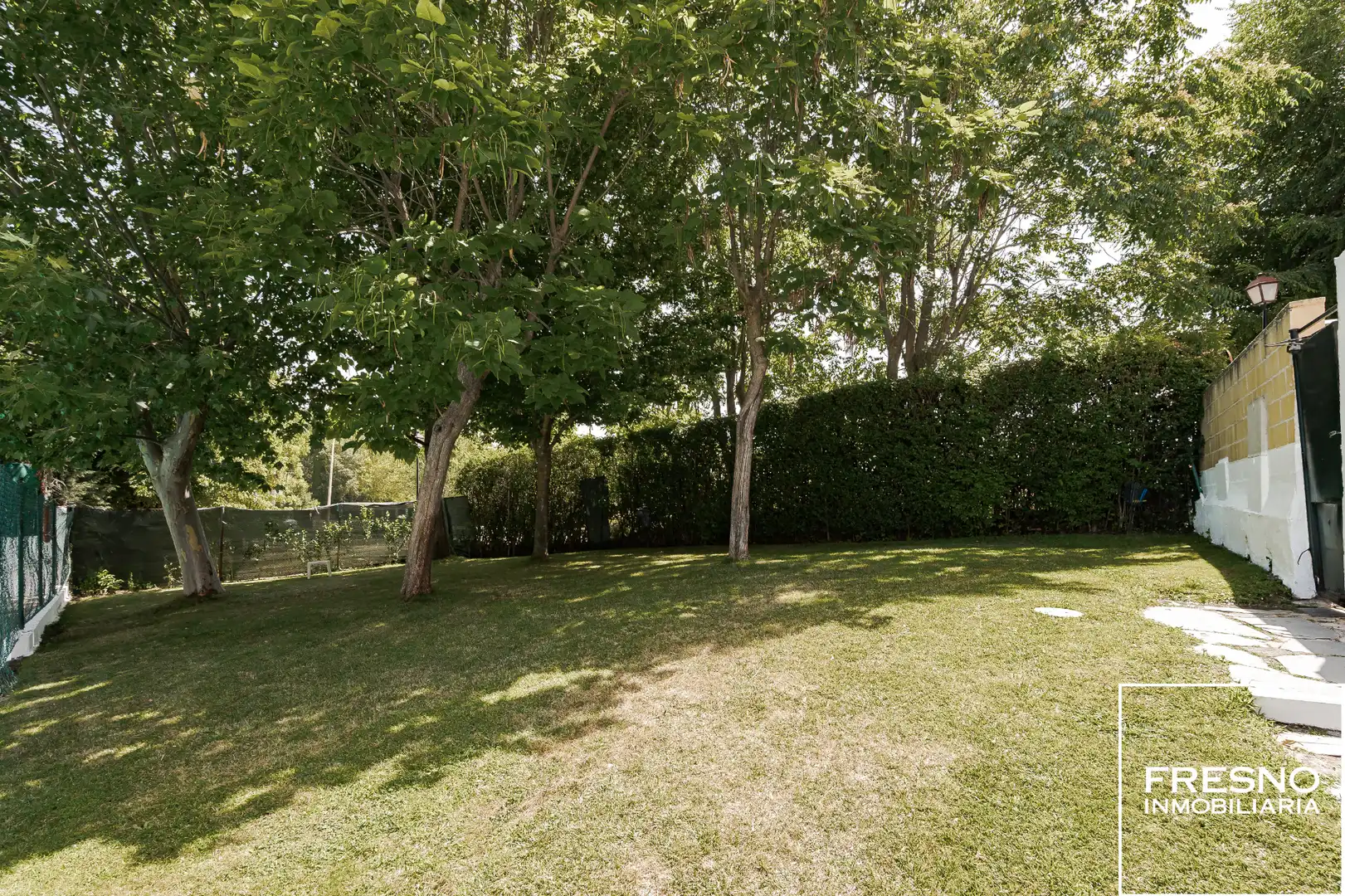 Jardí de Casa o xalet en venda en Cobeña amb Aire condicionat, Calefacció i Jardí privat