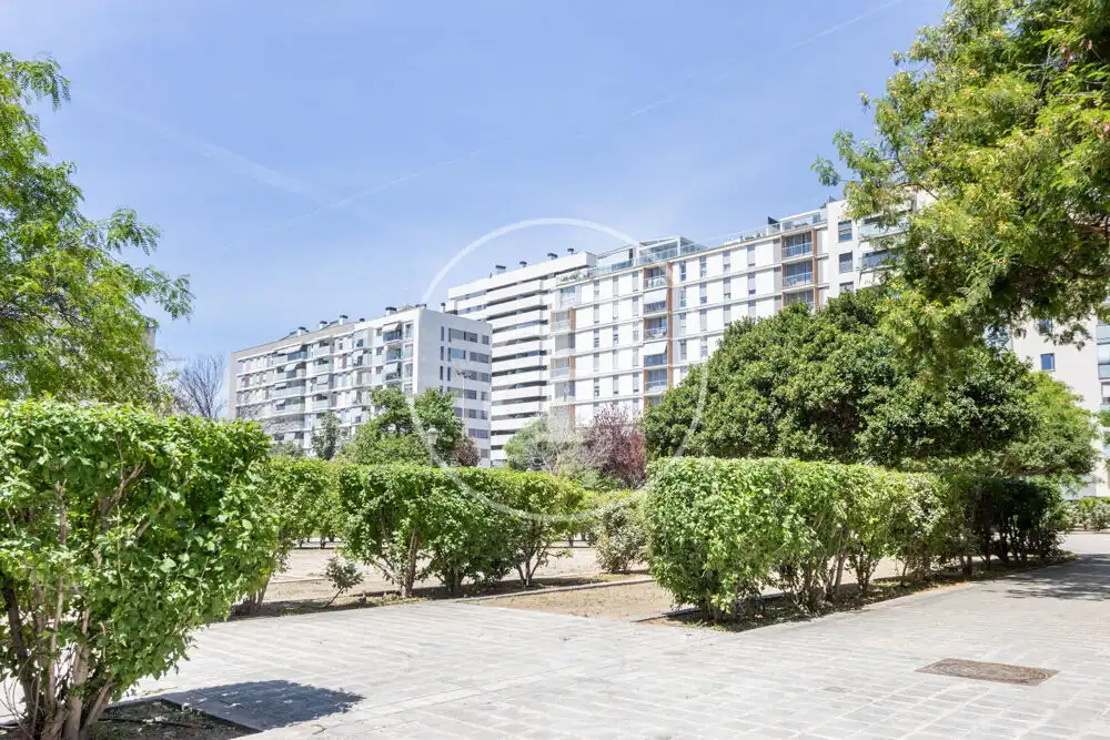 Vista exterior de Piso en venta en Valencia con Aire acondicionado, Calefacción y Jardín privado