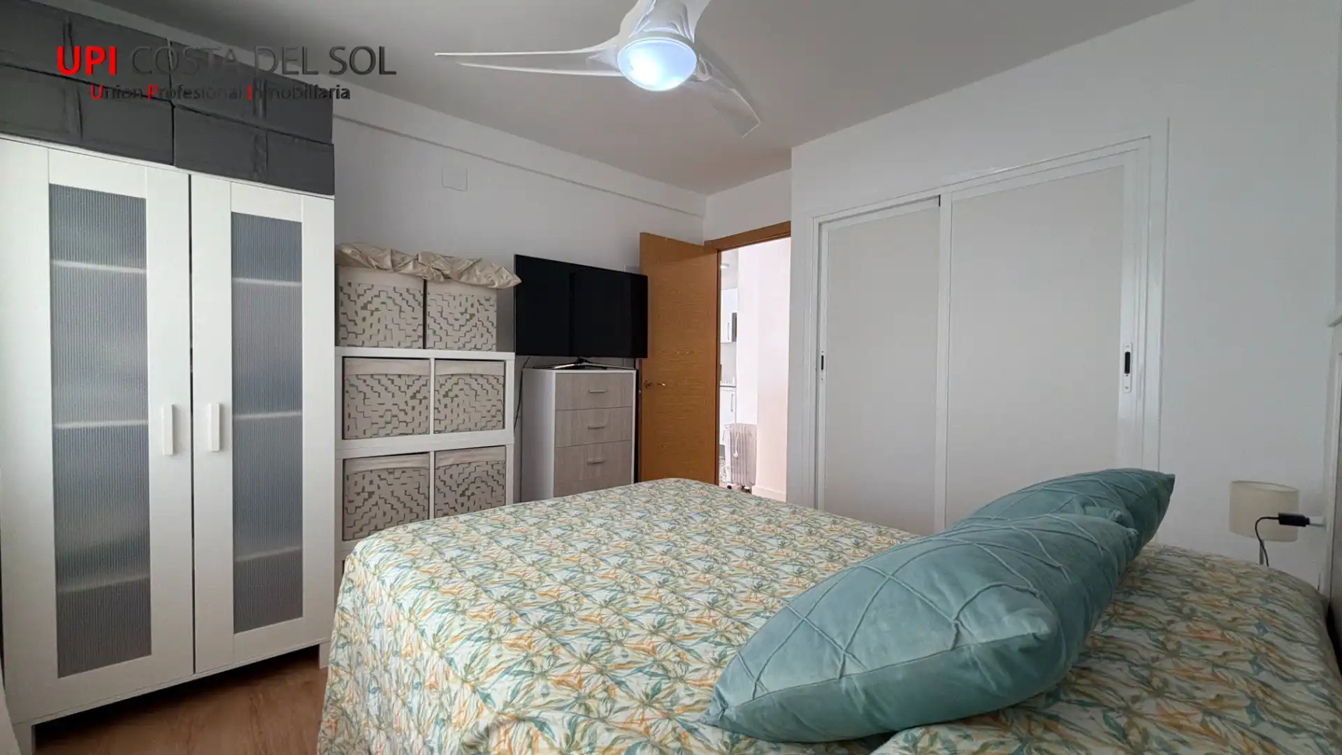 Bedroom of Apartments for sale in Benalmádena  with Parquet flooring, Furnished and Oven
