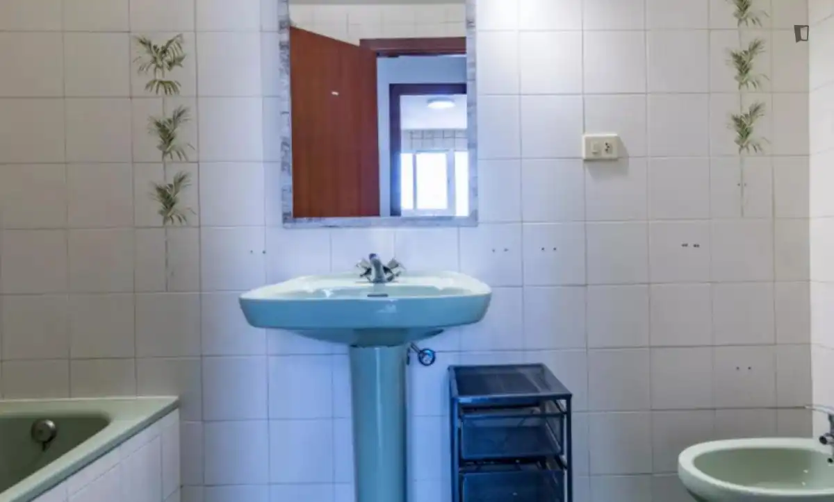 Room in Nou Campanar