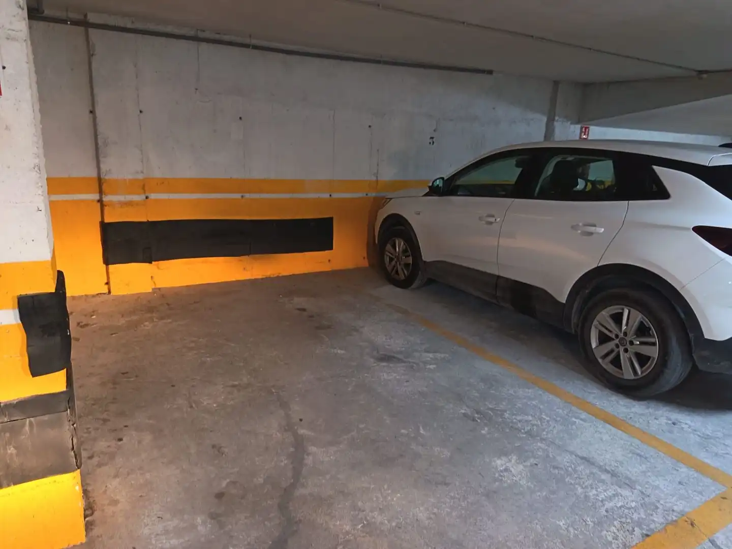 Parking of Flat for sale in Lorca  with Air Conditioner, Heating and Terrace