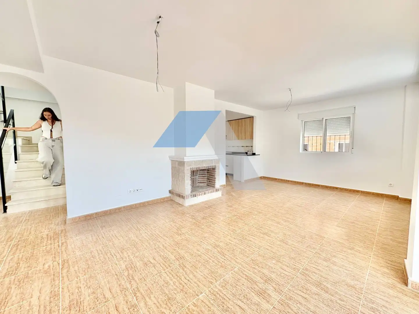 Sala d'estar de Casa o xalet en venda en Castalla amb Jardí privat, Terrassa i Piscina comunitària