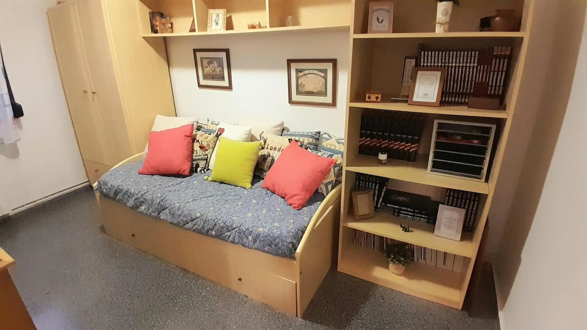 Habitación de Piso en venta en Yecla con Aire acondicionado, Calefacción y Trastero