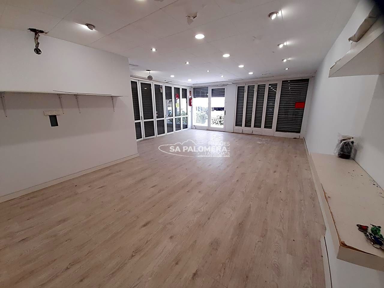 Local en venta en Blanes