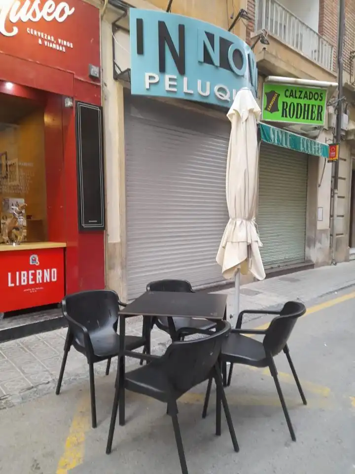 Local comercial en venda a Rubio, imagen 3
