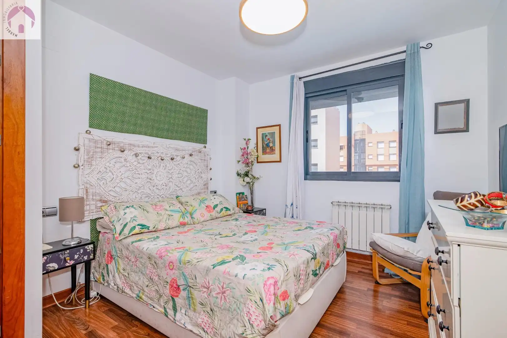 Bedroom of Flat for sale in Granada  with Air Conditioner, Heating and Terrace