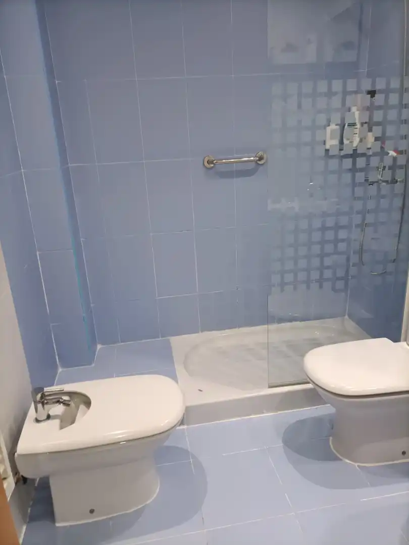 Badezimmer von Dachboden zum Verkauf in Segorbe mit Klimaanlage, Terrasse und Abstellraum