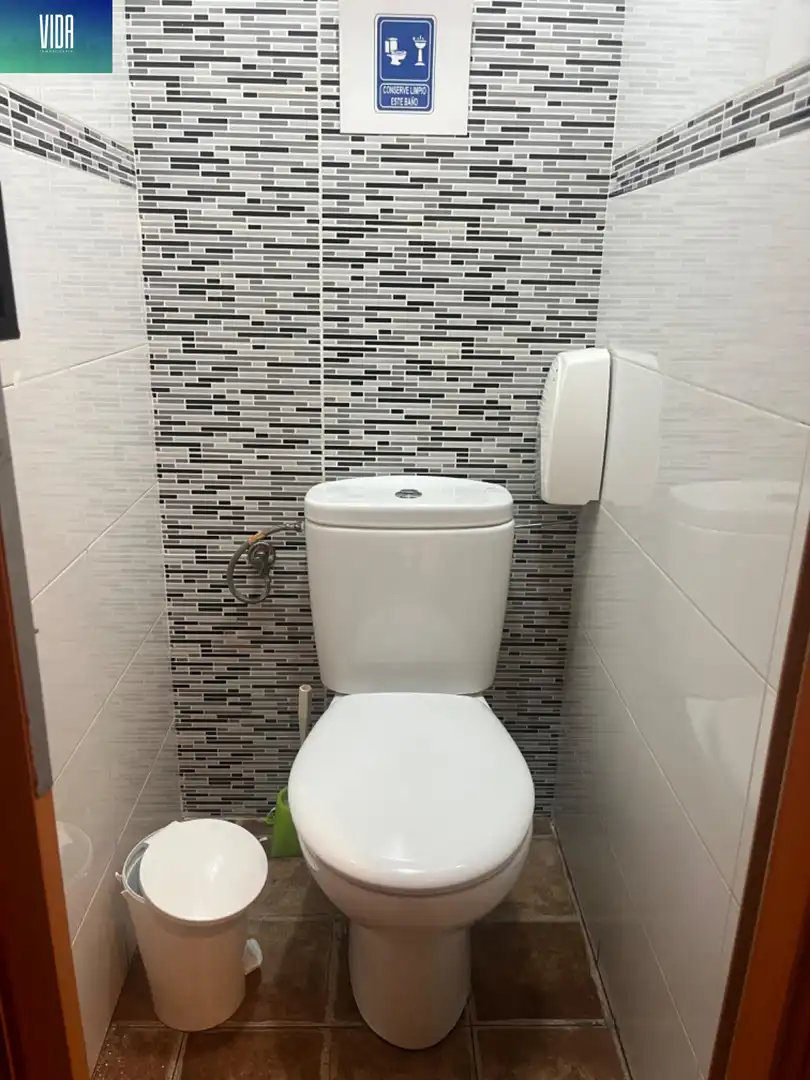 Local comercial en venda a Carrer SANT CRISTOFOL 12, imagen 19