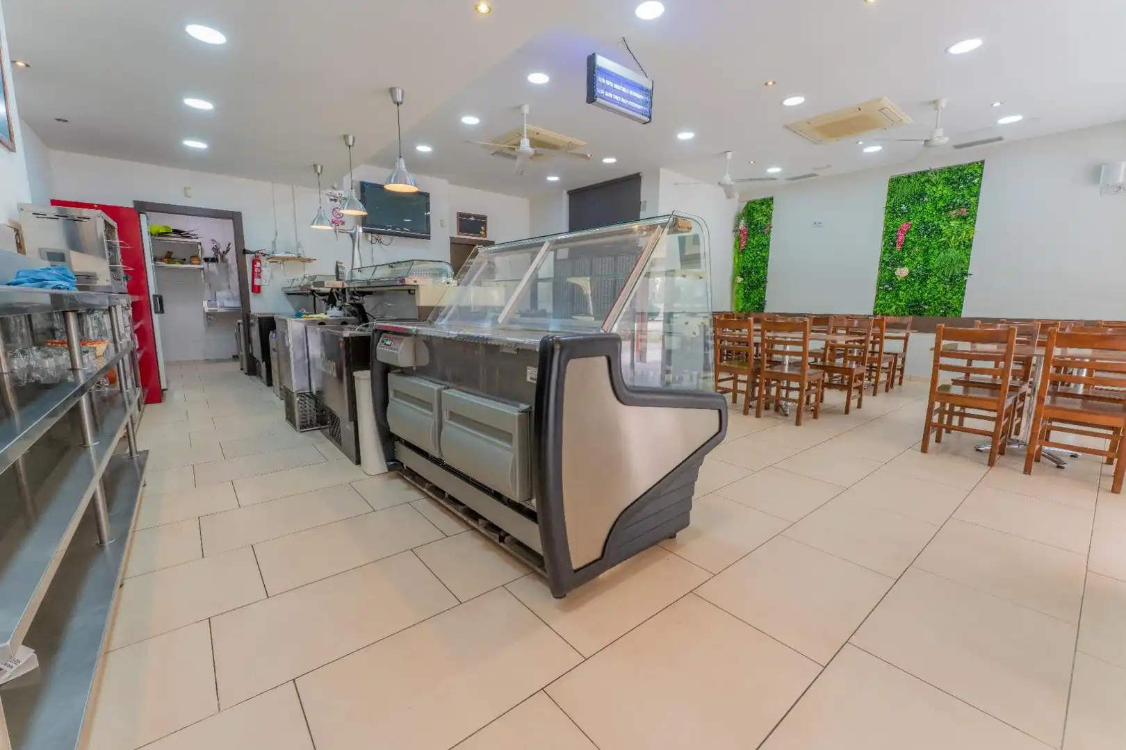 Local comercial en venta en Las Bayas, imagen 9