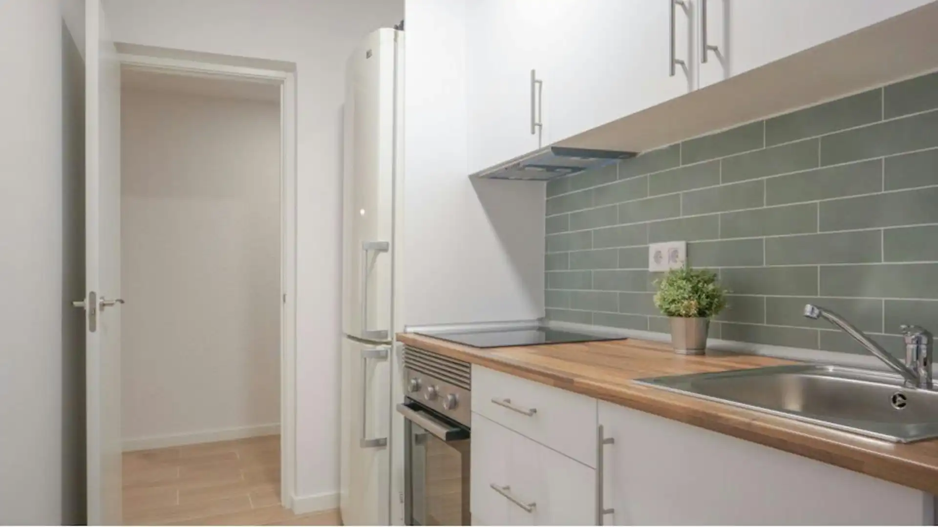 Küche von Wohnung zur Miete in Madrid mit Heizung, Möbliert und Waschmaschine