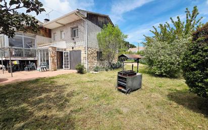 Jardí de Casa adosada en venda en Becerril de la Sierra amb Calefacció, Jardí privat i Terrassa