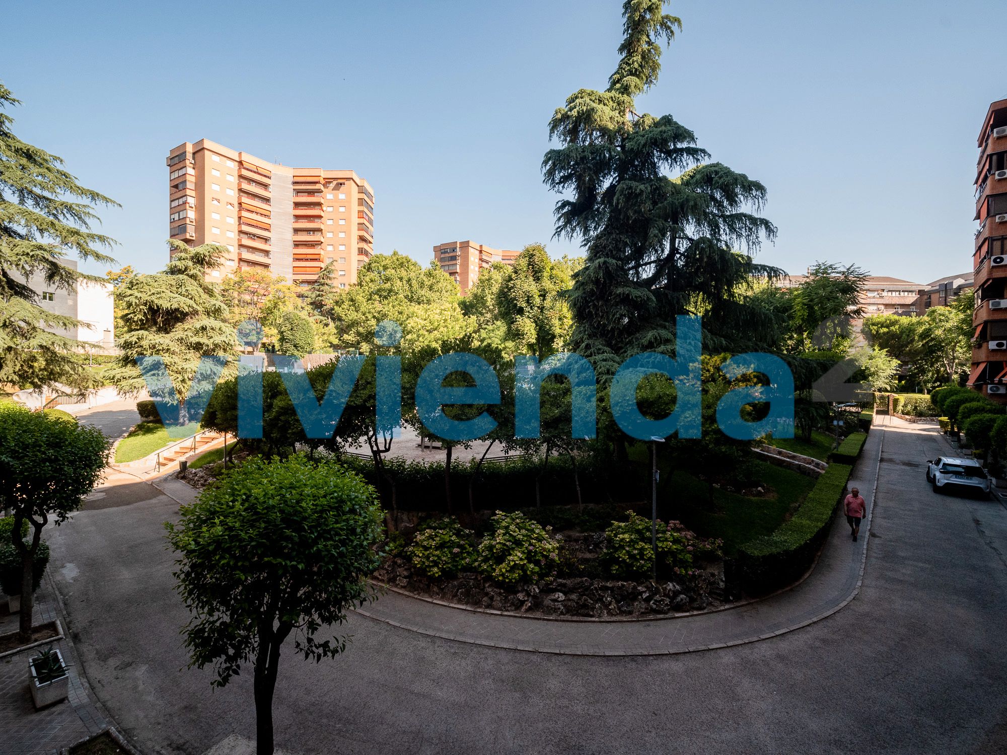 Jardí de Pis en venda en  Madrid Capital amb Calefacció, Terrassa i Piscina