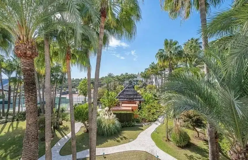 Exterior view of Attic for sale in Marbella  with Air Conditioner, Heating and Private garden