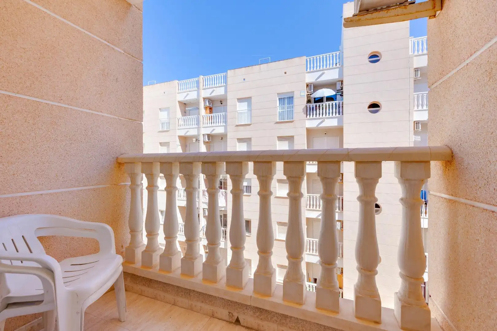 Apartamento con piscina en venta en Calle Calle San Pascual 235b, imagen 2