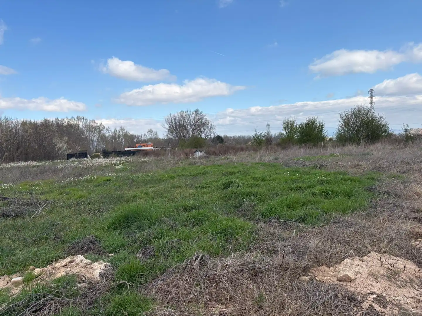 Terreno rústico en venta en Villamediana de Iregua