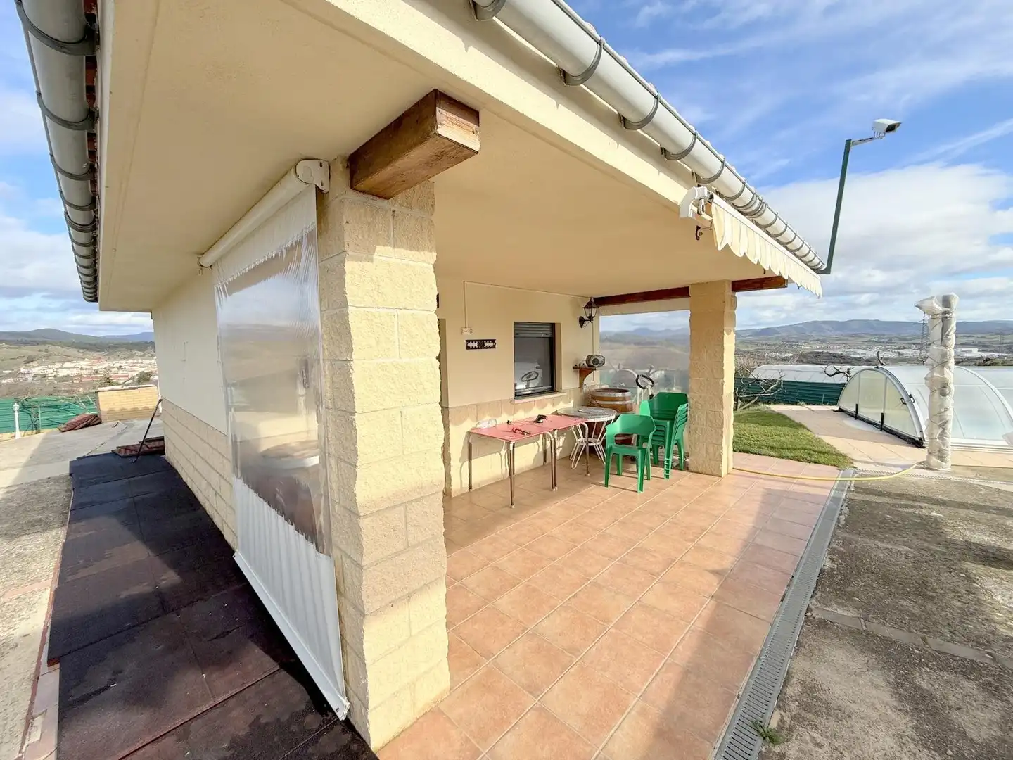 Terraza de Finca rústica en venta en Ayegui / Aiegi con Jardín privado