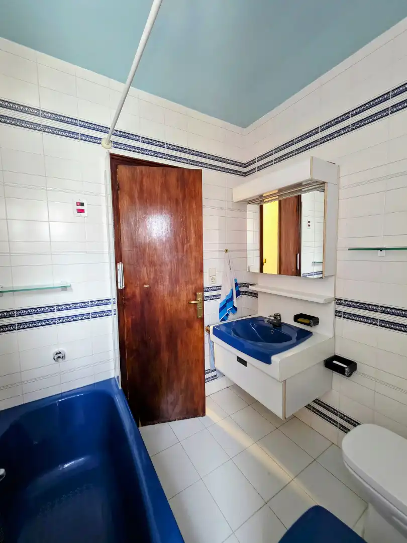 Baño de Casa o chalet en venta en Sant Cugat Sesgarrigues con Calefacción, Terraza y Amueblado