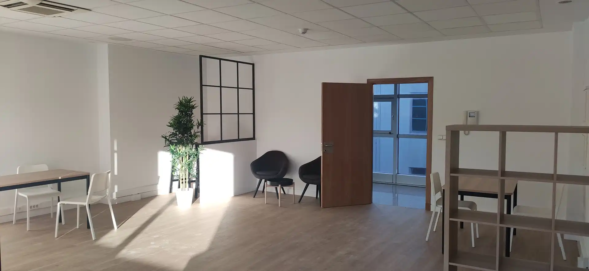 Bureau avec ascenseur à louer à Ibaeta, imagen 2