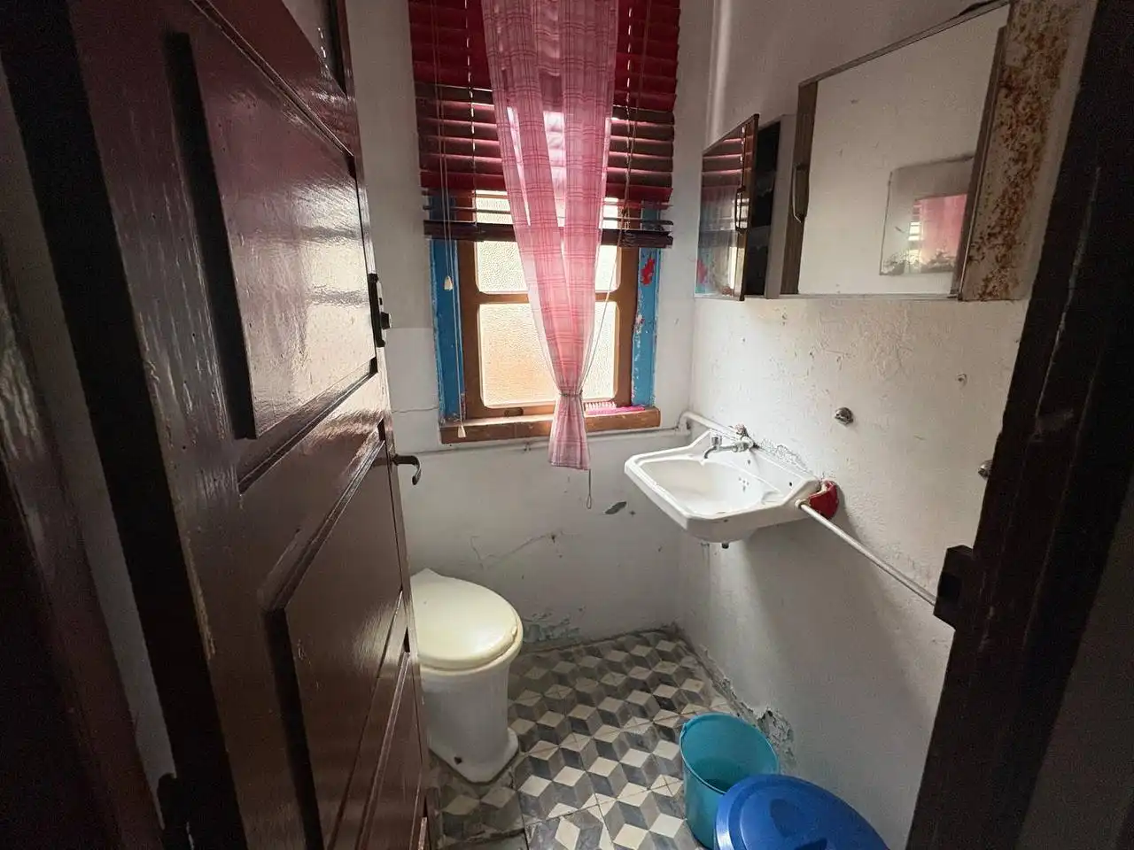 Bathroom of Houses for sale in Lugo