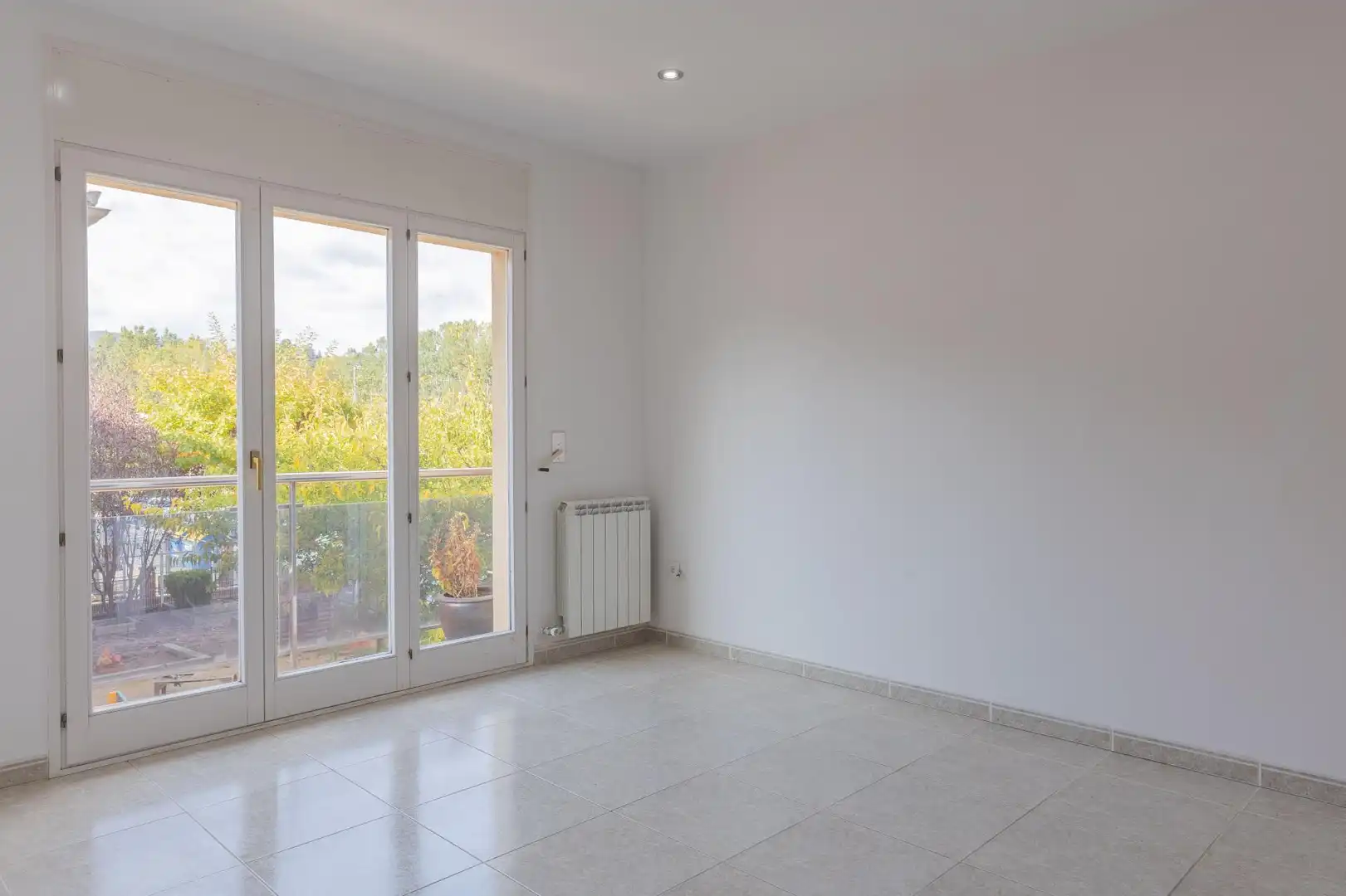 Schlafzimmer von Wohnung zum Verkauf in Sant Quirze de Besora mit Heizung, Terrasse und Ofen